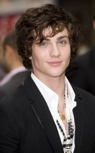 Aaron Taylor-Johnson (2009 ONLY)